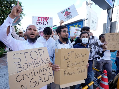 "Una giornata di rabbia". Il mondo arabo si schiera con Hamas