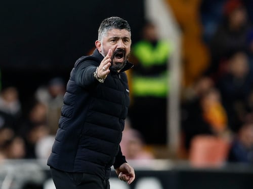 Il sindaco di sinistra contro il match Italia-Israele a Udine: "Inopportuno". Gattuso: "No, dobbiamo giocare"