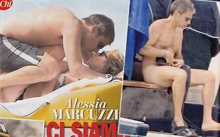 Alessia Marcuzzi e le foto bollenti in barca 2
