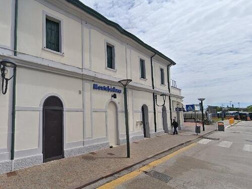 Fanno sesso in stazione, arriva la multa da 10mila euro