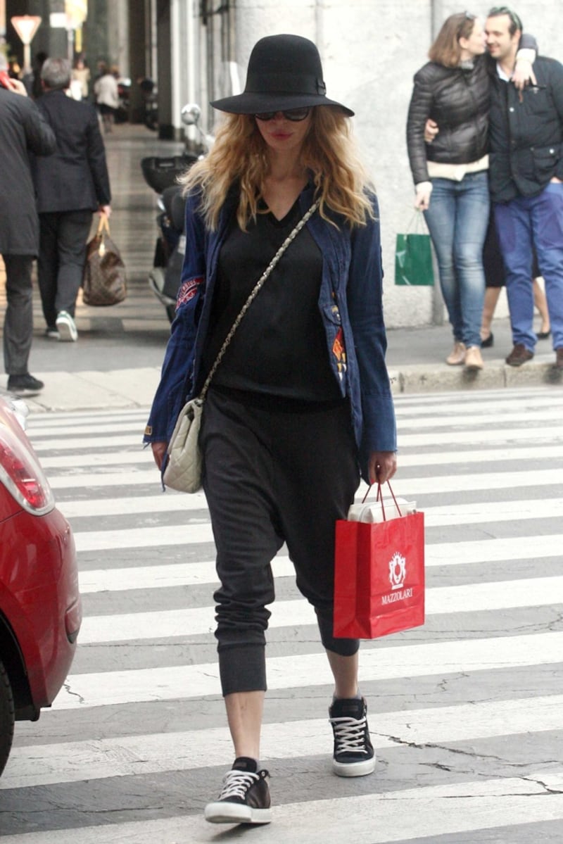 Nina Moric, 40 anni bollenti 54