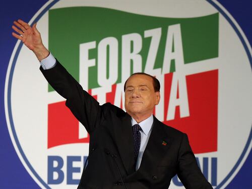 Berlusconi ridimensiona Salvini: "Dimostri di saper fare qualcosa"