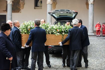 L'ultimo saluto a Eco 6