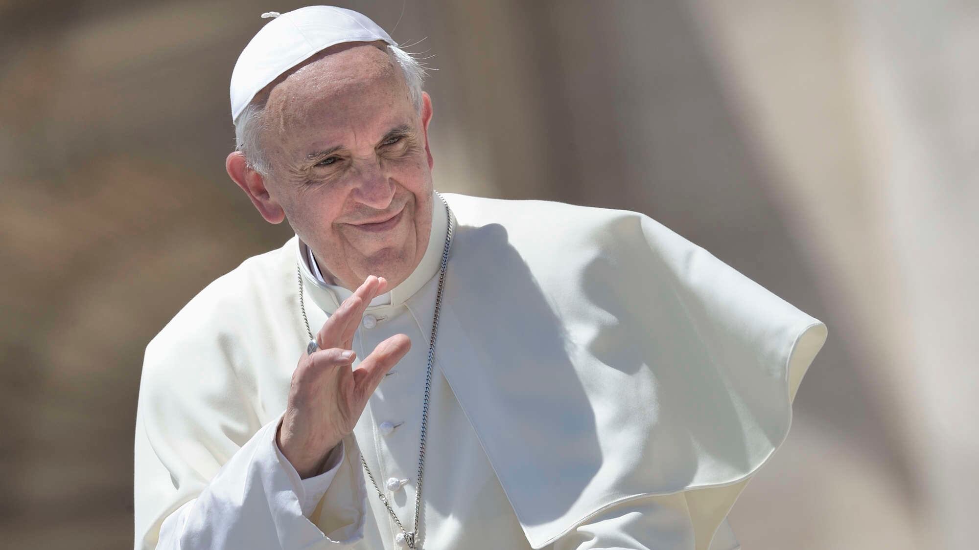Lo Ior sotto controllo Così il Papa nomina un uomo di fiducia