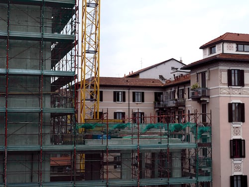 Roma, oltre 60 immobili occupati: “In 15 casi le bollette le paga ancora il Comune”