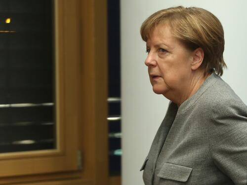 Davos, Merkel attacca i dazi voluti da Trump
