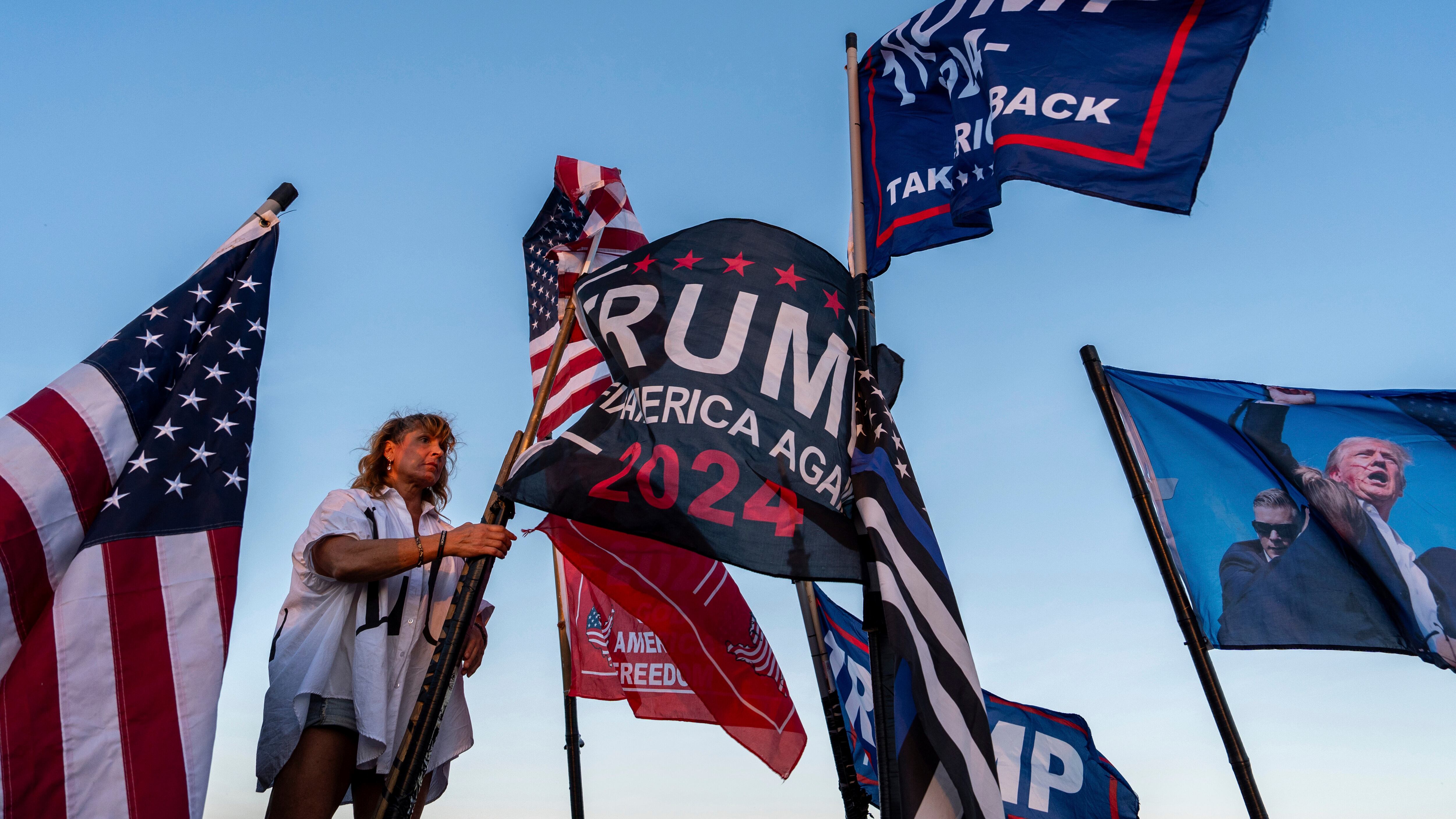 La squadra di Trump è piena di "falchi"
