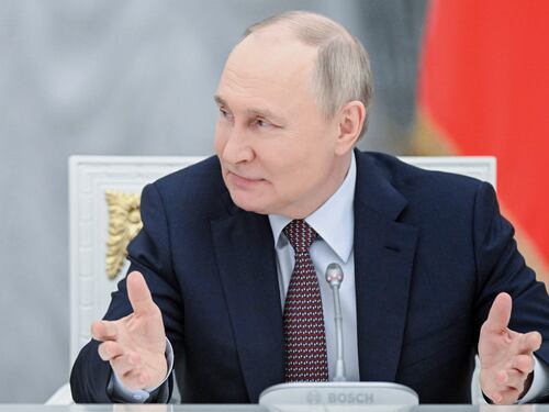 Negoziato in Vaticano, tavolo a giugno. Si offre pure la Svizzera ma Putin si sfila