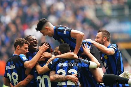 Tripudio nerazzurro a San Siro: le immagini più belle del match contro il Torino 14