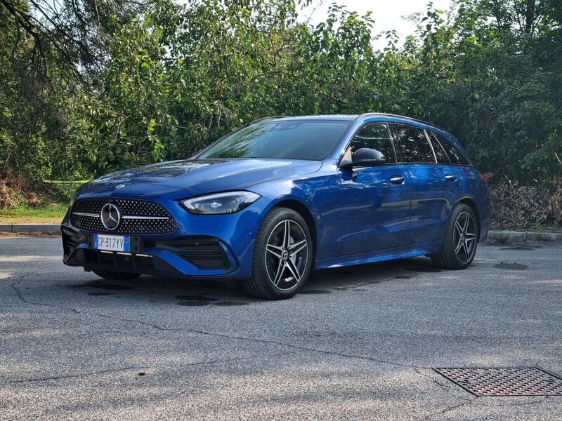 Mercedes Classe C 300 de: la gallery dell'ibrido diesel da 20 km/l 1