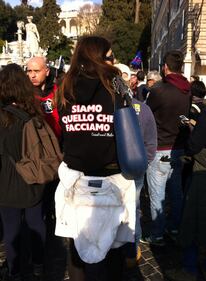 La piazza di Salvini 17