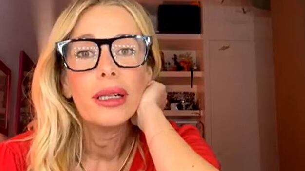 Alessia Marcuzzi confessa: "In psicoterapia da un anno"