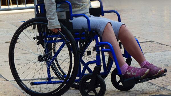 Scippo alla turista disabile, arrestato rumeno