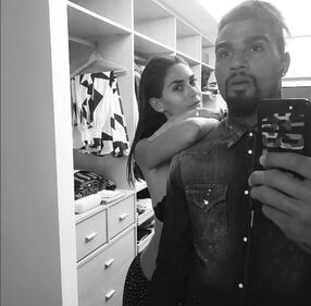 Melissa Satta: selfie sexy in costume 25