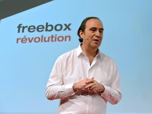 Vodafone chiude la porta a Iliad e vira sui colloqui con Fastweb