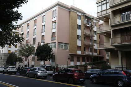 Il palazzo dove abita l'ex ministro Trenta 8