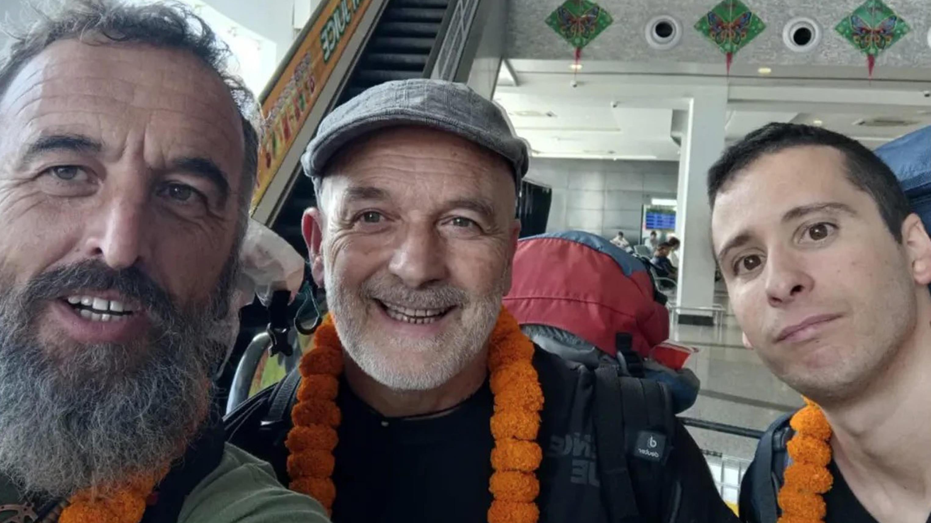 Alpinisti travolti dalla valanga in Nepal: un morto e 2 dispersi, l'allarme dell'amico
