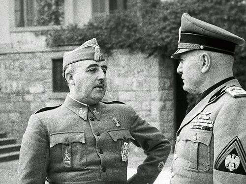 In Spagna chiedono aiuto al Papa: "Non prendete la salma di Franco"