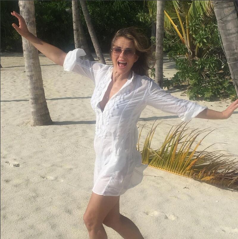 Elizabeth Hurley, sexy tra pubblico e privato 7