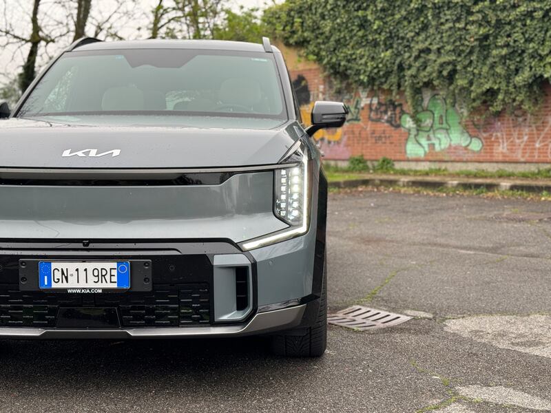 Kia EV9 AWD: guarda la gallery del SUV elettrico 7 posti super tecnologico 4