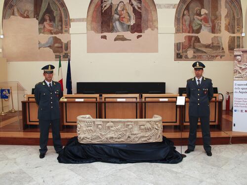 Recuperato il sarcofago delle Quadrighe di Aquino