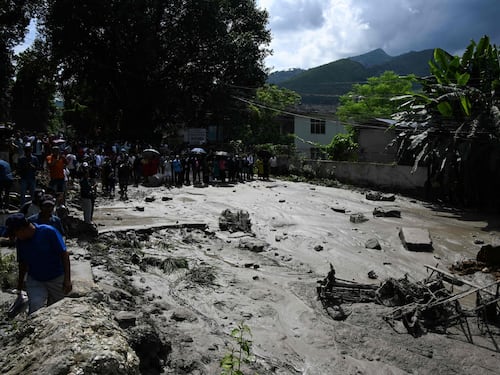 Il blocco di ghiaccio da 600 metri e il volo ad alta quota: così potrebbe essere nata l’alluvione in Nepal