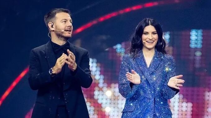 L'Eurovision, il malore e poi il contagio. Cosa è successo a Laura Pausini