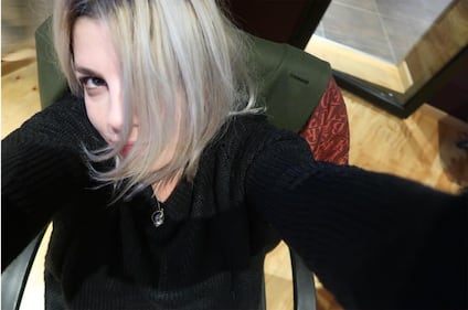 Emma Marrone, sexy in calze a rete 31