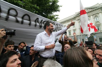 La Lega scende in piazza a Milano 8