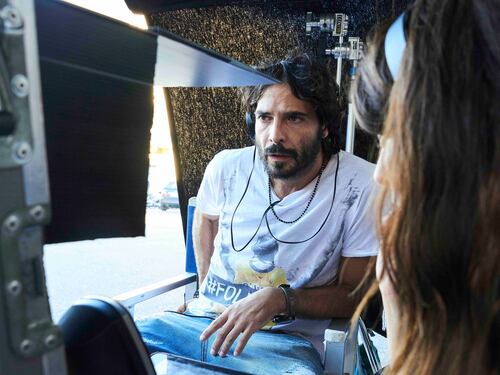 Marco Bocci sul set di "A Tor Bella Monaca non piove mai"