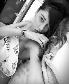 Belen Rodriguez nuda su Instagram 4