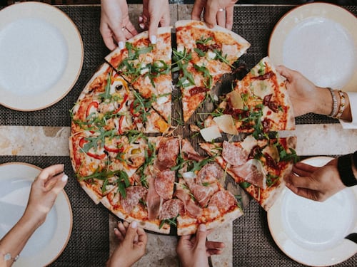 Over, 3 ricette per una serata conviviale con gli amici