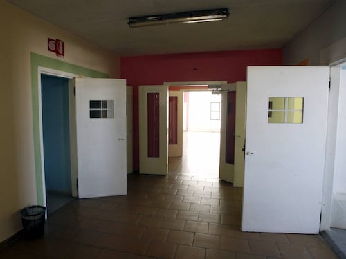 "Illegittimo e pericoloso". Niente porno al boss in cella