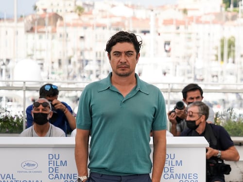 Scamarcio ha le visioni: Pisa come il G8 di Genova