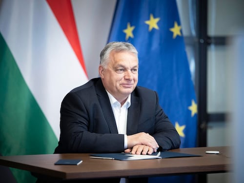 La sfida di Orban: "Non arresteremo Putin"
