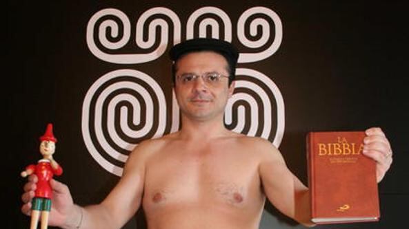 Cateno De Luca dopo la vittoria: "Mi ha chiamato Papa Francesco"