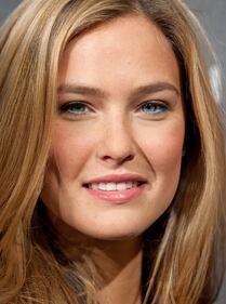 Bar Refaeli, sexy mamma col pancione 31