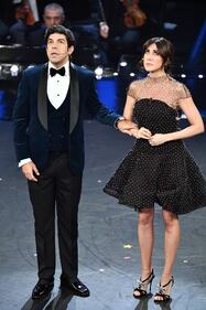 Sanremo 2019: i look di Virginia Raffaele per la prima serata 2