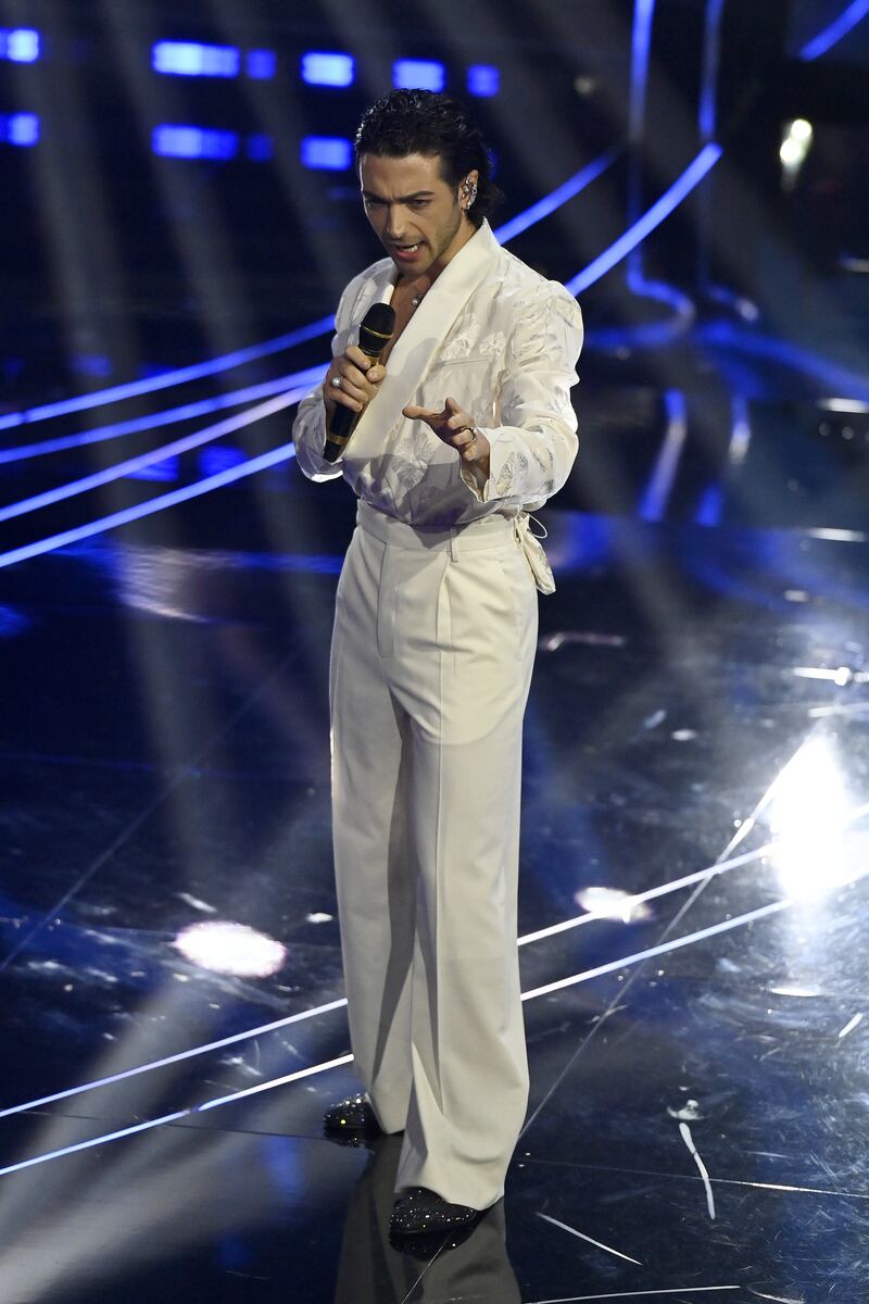 Sanremo 2024: ecco il look della seconda serata del Festival de Il Volo 3