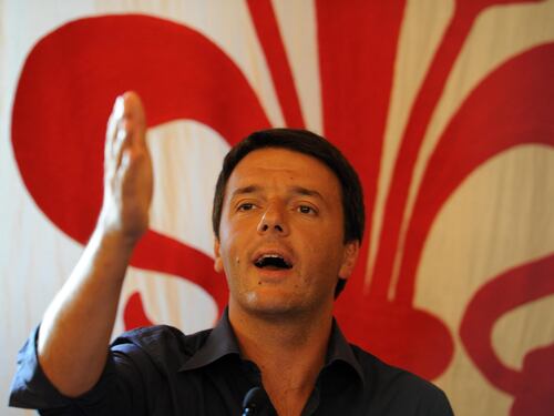 Renzi punge Bersani: non basta dare del fascista a Grillo
