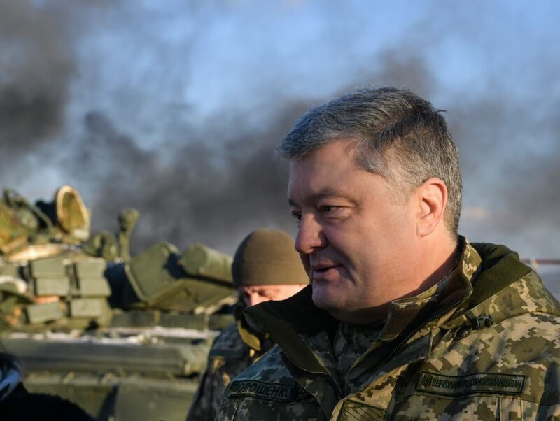 Ucraina, Poroshenko partecipa a un'esercitazione militare 4