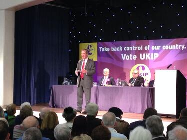 "Odio l'Unione Europea": il comizio di Farage 11