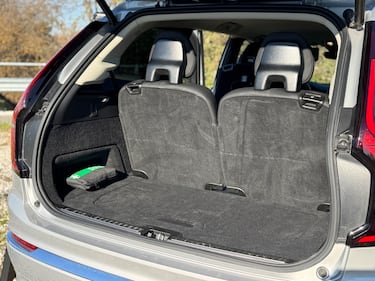 Volvo XC90: la gallery del nuovo SUV premium svedese, che comfort 9