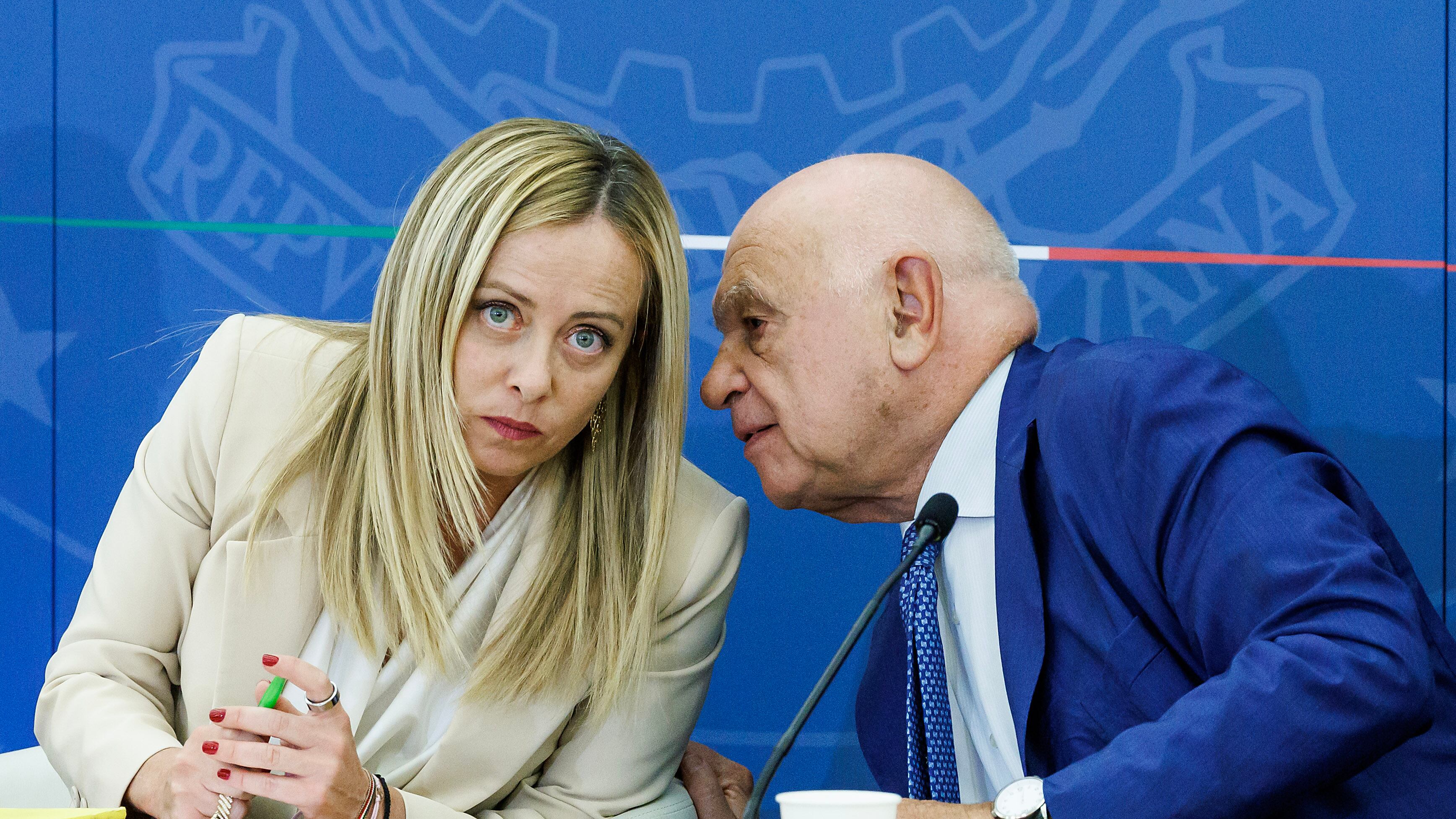 L'Anm "indaga" lo staff di Nordio L'ira del ministro: invasione di campo