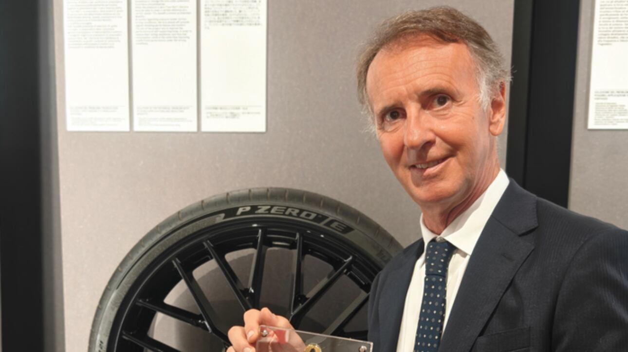 Pirelli, il pneumatico diventa design: il P Zero E conquista il Compasso d’Oro internazionale a Osaka