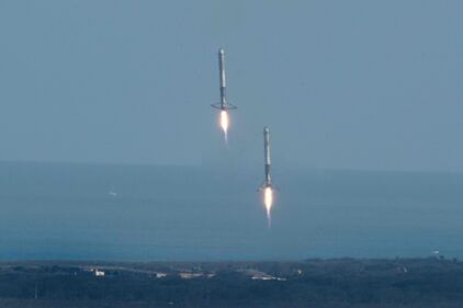 Parte il bus spaziale di Space X 10