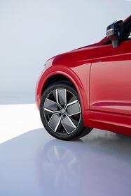 Volkswagen Touarge, guarda la gallery 37
