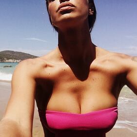 Belen Rodriguez riapre il book di foto giovanili 35