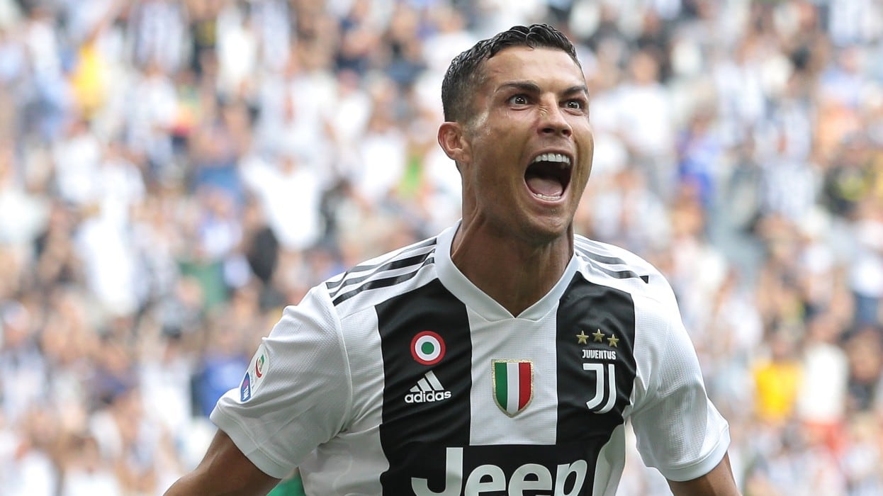 "CR7 in Portogallo per evitare l'arresto"