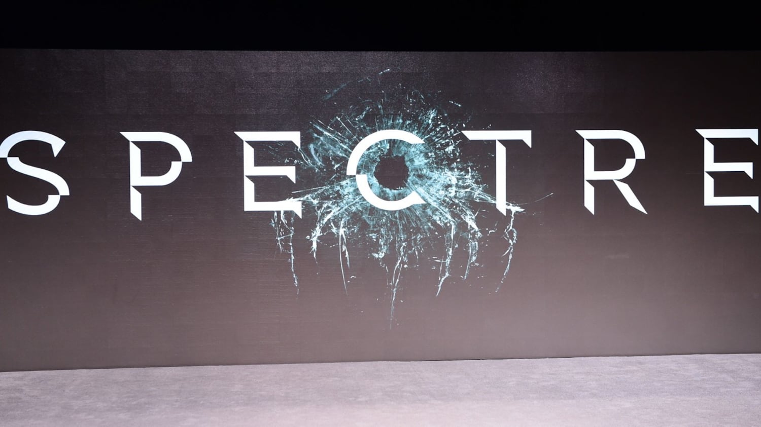 Il Messico ha comprato la sceneggiatura di 007?